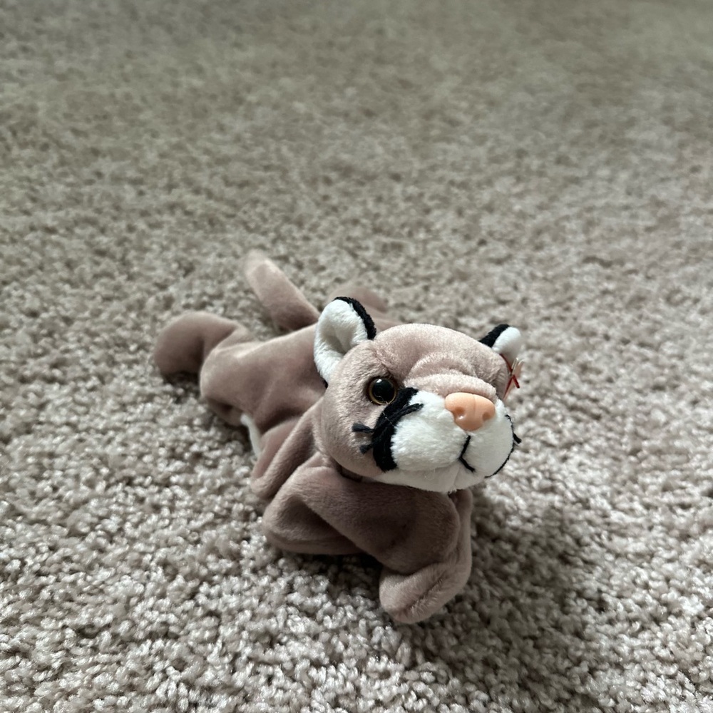 Ty Beanie Baby - CANYON the Cougar - MINT with MINT TAGS